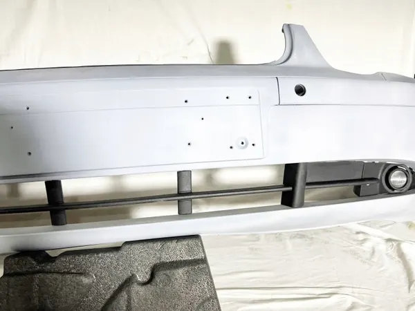 BMW E65 Frontstoßstange OEM 8223209 komplett Halogen image 4