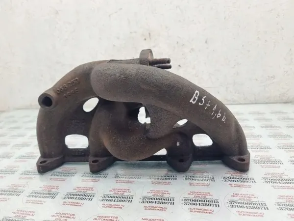 Collecteur échappement OEM 06B253033 VW Passat B5 1.6L image 2