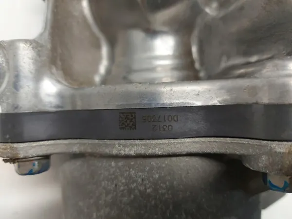 Pompe à eau Honda OEM D017305-JLK01 - Occasion image 3