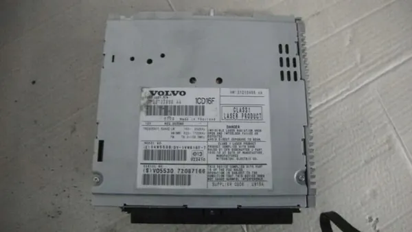 Radio CD Volvo C30 06-12 OEM rteko {114 image 3