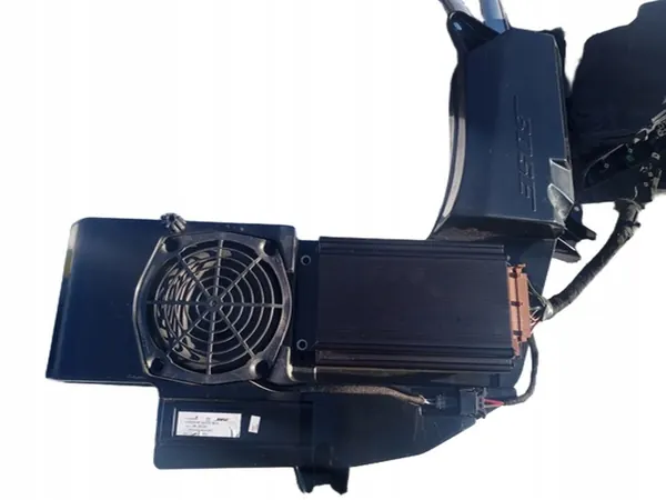 Subwoofer OEM 8E9035382A para Audi A4 B6/B7 image 2
