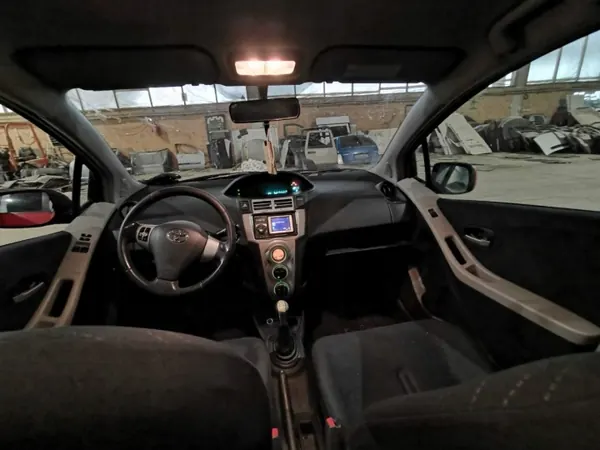 OEM as2 EIS-2589023 bakdörr höger lås Toyota Yaris image 8
