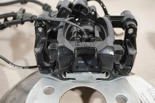 Bromsokar & Skivor Set OEM 6891081 6891085 image 7