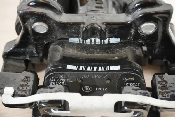 Bromsokar & Skivor Set OEM 6891081 6891085 image 9