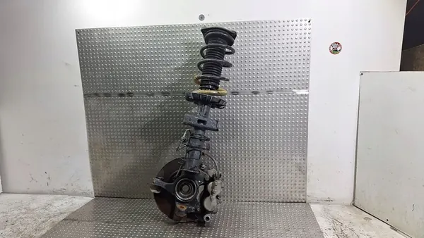 Mercedes-Benz OE A4473320201 Främre Vänster Knuckle image 2