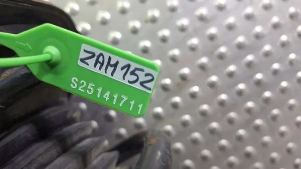 Mercedes-Benz OE A4473320201 Främre Vänster Knuckle image 9