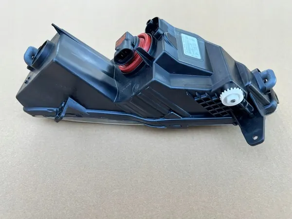 Farol de halogênio esquerdo original Volkswagen Polo IV image 9