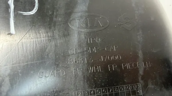 Kia Ceed III vänster framskärm OEM 86813-J7000 image 4