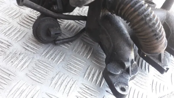 Colector de admisión OEM 82000358 para Renault Laguna II 1.9L image 8