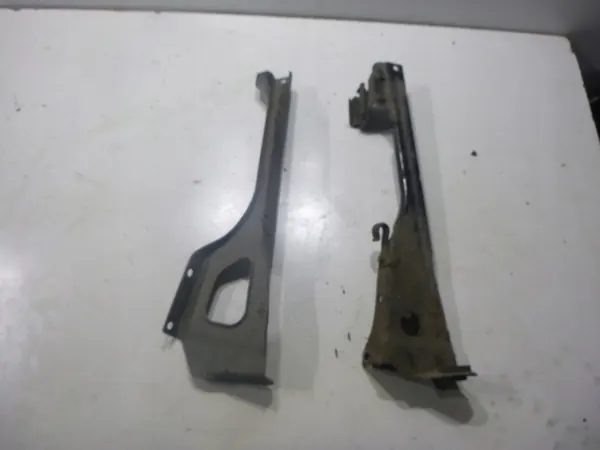 Suzuki Jimny Jäähdyttimen Kiinnike - Käytetty image 2