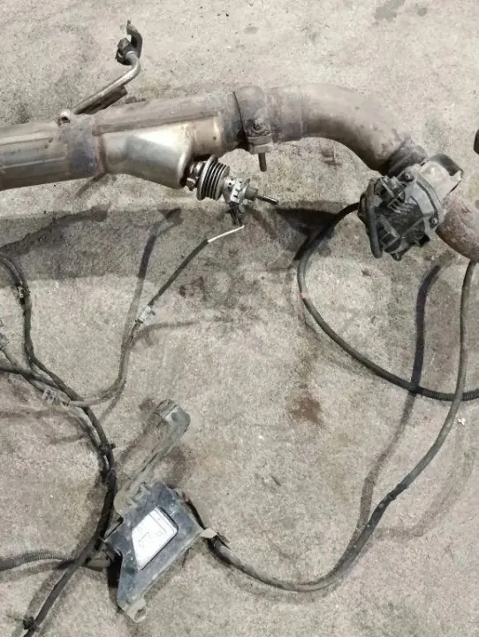 Catalisador Mercedes-Benz usado OEM A4474900114 image 10