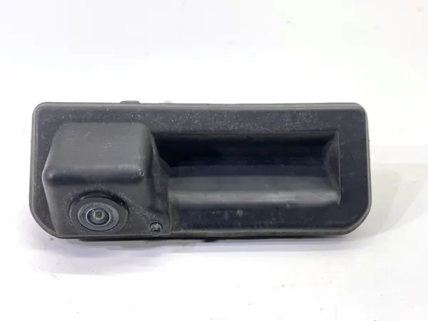 Puxador de porta-malas com câmera OEM 8W8827566C para Skoda Superb III image 2