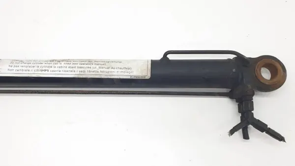 OEM 81978122318 Kabinenhebezylinder für MAN TGX image 3