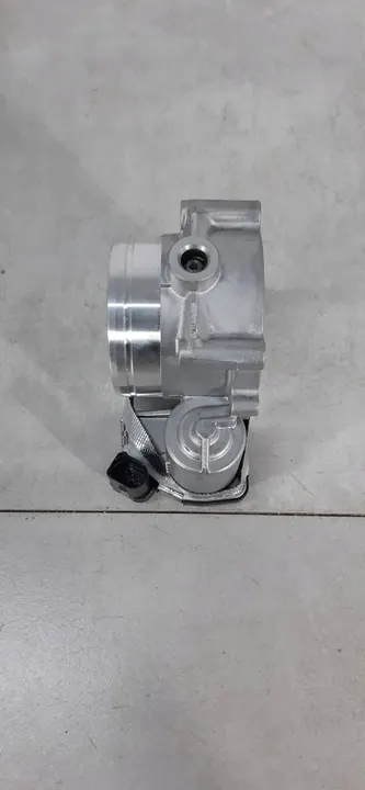 VOLKSWAGEN PASSAT CC THROTTLE 03H133062C image 4