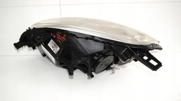 Höger framlykta OEM 365577763 Citroen Berlingo III image 9