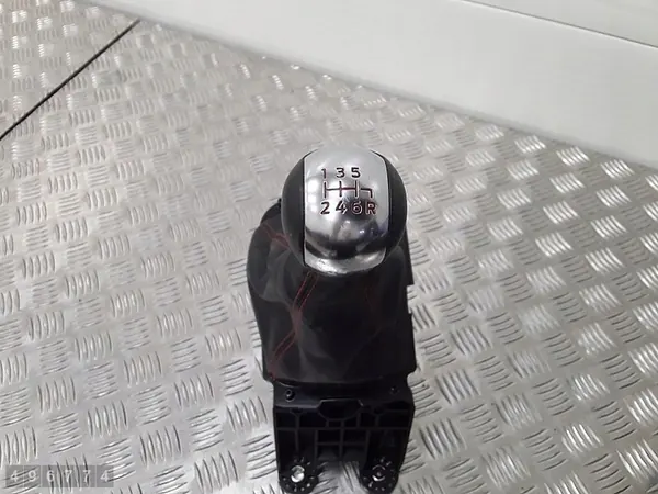 2022 Ford Ecosport Gear Shift Lever 1000PETROL GN157C453 image 6