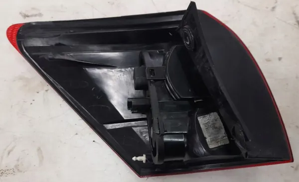 Lámpara trasera derecha Nissan Qashqai J10 image 3
