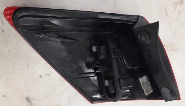 Lámpara trasera derecha Nissan Qashqai J10 image 5