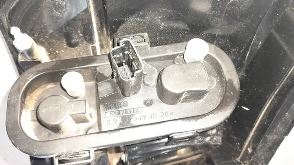 Lámpara trasera derecha Nissan Qashqai J10 image 9