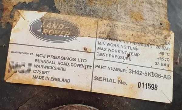 Ilmasäiliö OEM 3H42-5K936-AB Range Rover L322:lle image 4