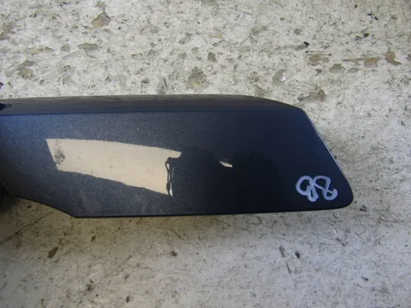 Audi A5 B10 S-Line spolarkapsel höger fram OEM 8B3955276A image 3