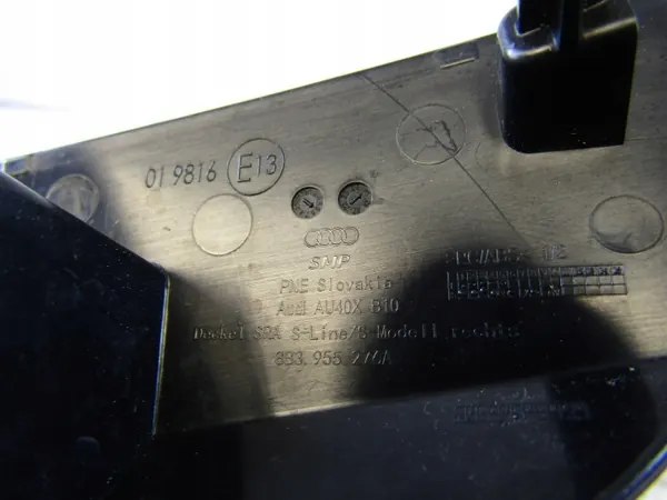 Audi A5 B10 S-Line spolarkapsel höger fram OEM 8B3955276A image 8