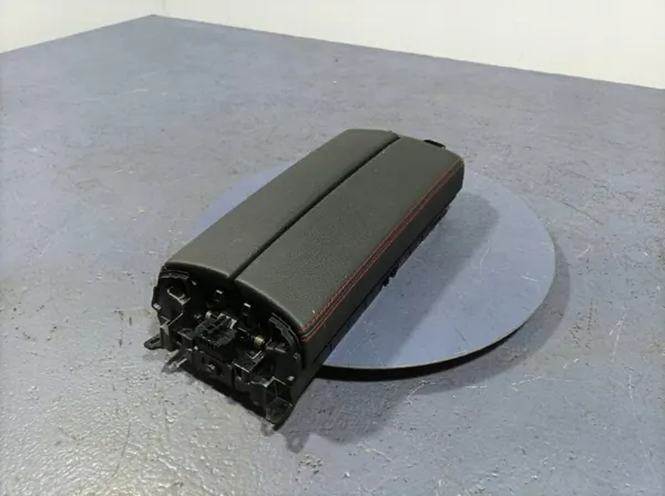 Mercedes A W177 läderarmstöd OEM A1776806603 image 3
