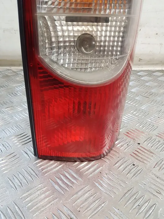 Lámpara Trasera Derecha 8200171478 + Inserto Renault Master II image 2