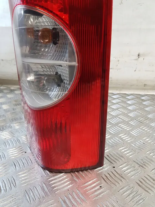 Lámpara Trasera Derecha 8200171478 + Inserto Renault Master II image 6
