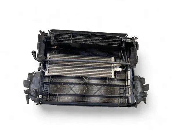 MERCEDES A45 AMG W156 W117 Voorste Radiator image 2