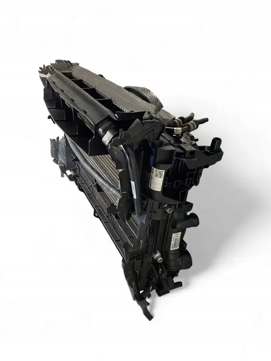 MERCEDES A45 AMG W156 W117 Voorste Radiator image 5