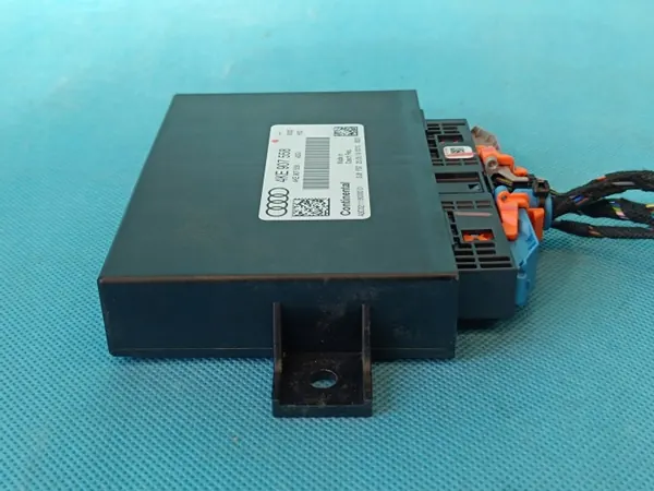 Module de contrôle moteur OEM 4KE907558 pour Audi Q8 e-tron image 6