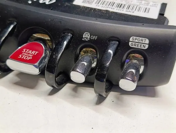 OEM 6838205S7 ohjauspaneeli Mini Cooper S F57 image 3