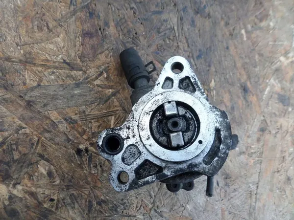 Bomba de vácuo Toyota Avensis T25 D4D 1CD OEM image 6