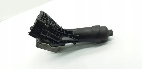 Oljefilterhus BMW 3 G20 2.0 D image 4