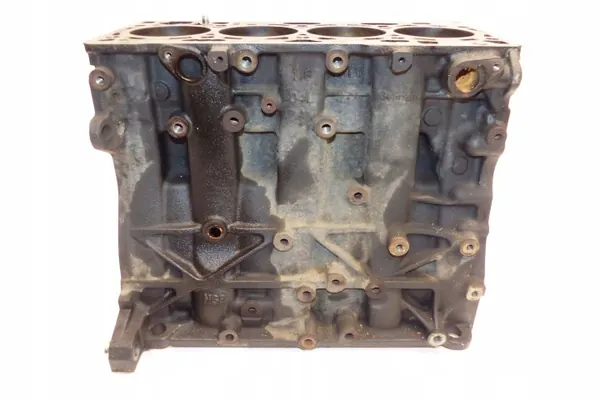 Bloc moteur OEM 04L023A pour VW Golf VII 1.6 TDI image 4