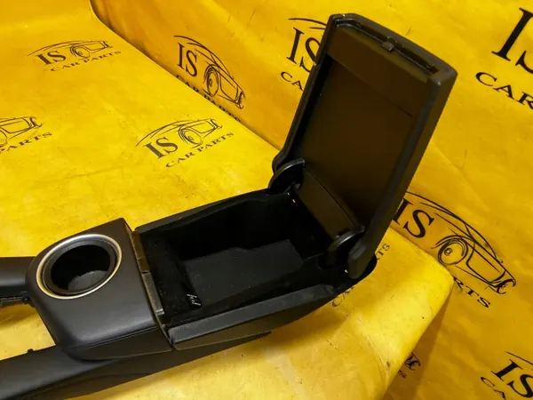 Accoudoir console centrale OEM 97055311101 Porsche Panamera image 6