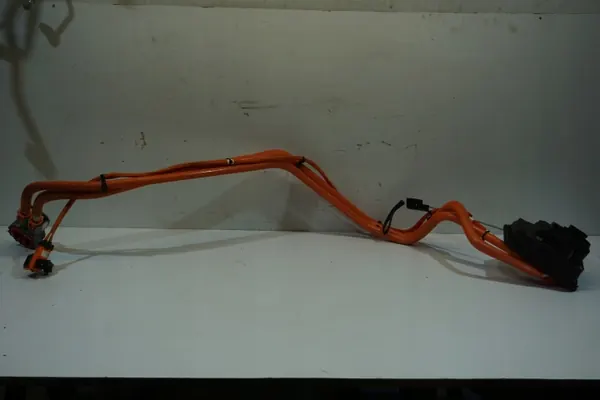 Tomada de carga Tesla Model 3 OEM 1490374-20-E image 2