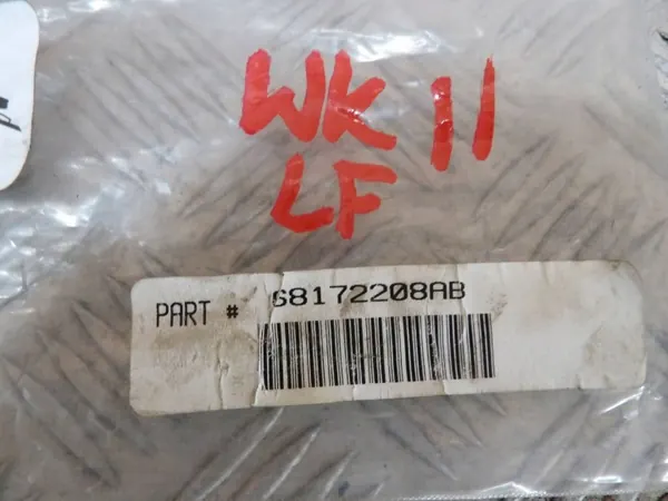 Jeep Grand Cherokee WK2 Dragkrok OEM 68172208AB image 4
