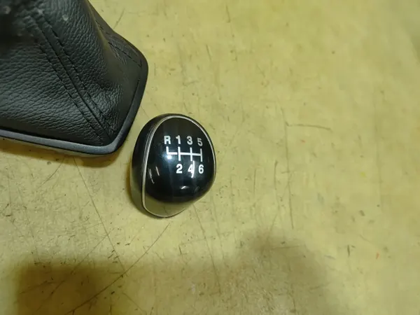 Ford OE Versnellingspookhoes OEM FOCUS MK3 LIFT image 5