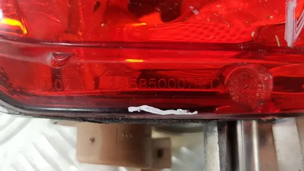 Renault OE 265850007R lámpara antiniebla trasera image 3