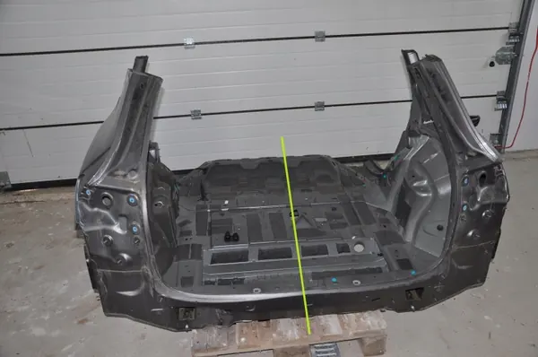 Mercedes-Benz EQA 2021 Heck rechts Kotflügel OEM 230135 image 3