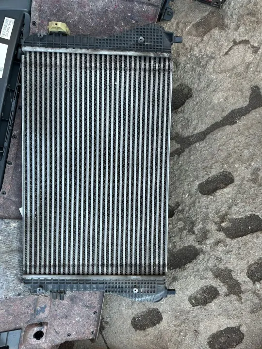 Intercooler OEM 7N pour VW Sharan II - Occasion image 3