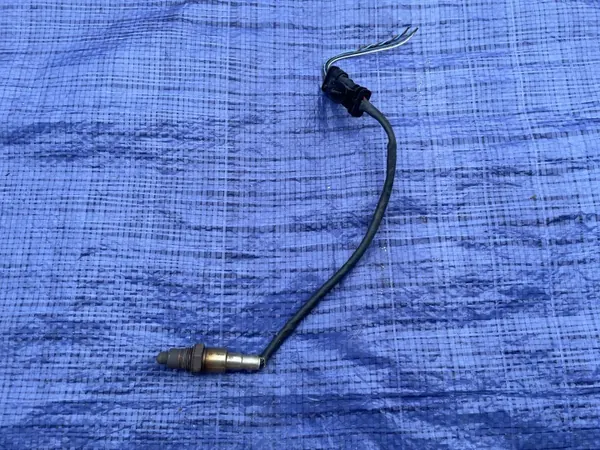Sonda Lambda OEM 9810667080 para Peugeot 208 II 1.2 VTi image 2
