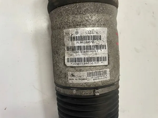 Ilmajousi oikea taka OEM 7L8616020C Audi Q7 image 5