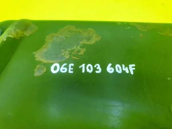 Gebruikte Audi OE oliepan OEM 06E103604F voor A6 C6 image 4