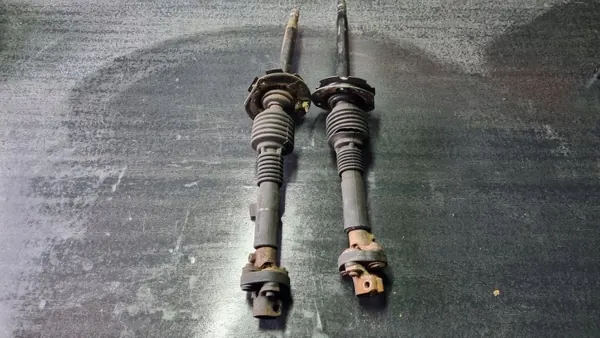 Joint de colonne de direction IVECO DAILY IV 06-14 image 2