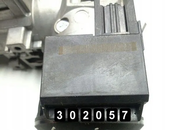 ECU Ford Fiesta OEM AM-302057 1.2 Essence 2010 image 3