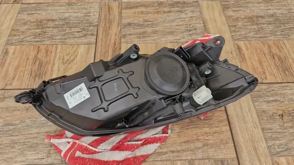 FARO ESQUERDO SKODA FABIA II LIFT 5J1941015C image 5