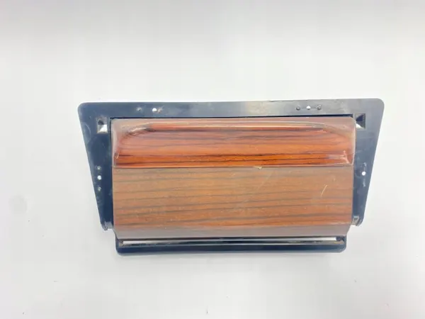 OEM POPIELNICZKA/SDV08109 Voorasbak voor Mercedes W124 image 2